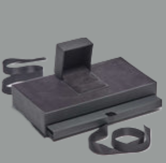 Round Cut Moissanite Engagement Ring, Classic Style