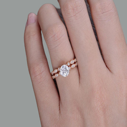 Round Cut Moissanite Ring Set, Vintage Design